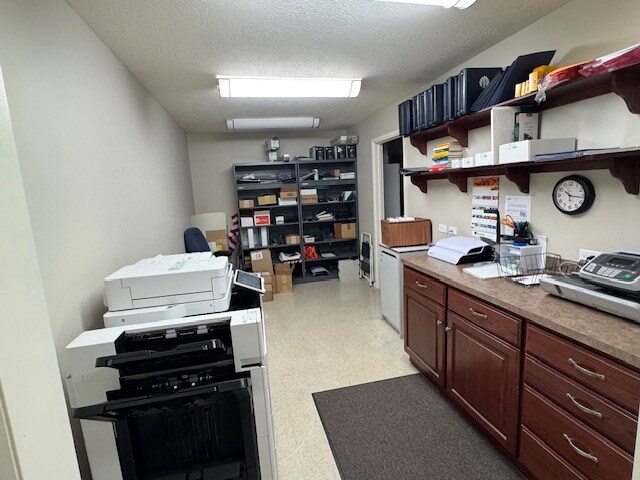 More Photos Of 1109 Summers Dr, Rexburg Medical For Sale