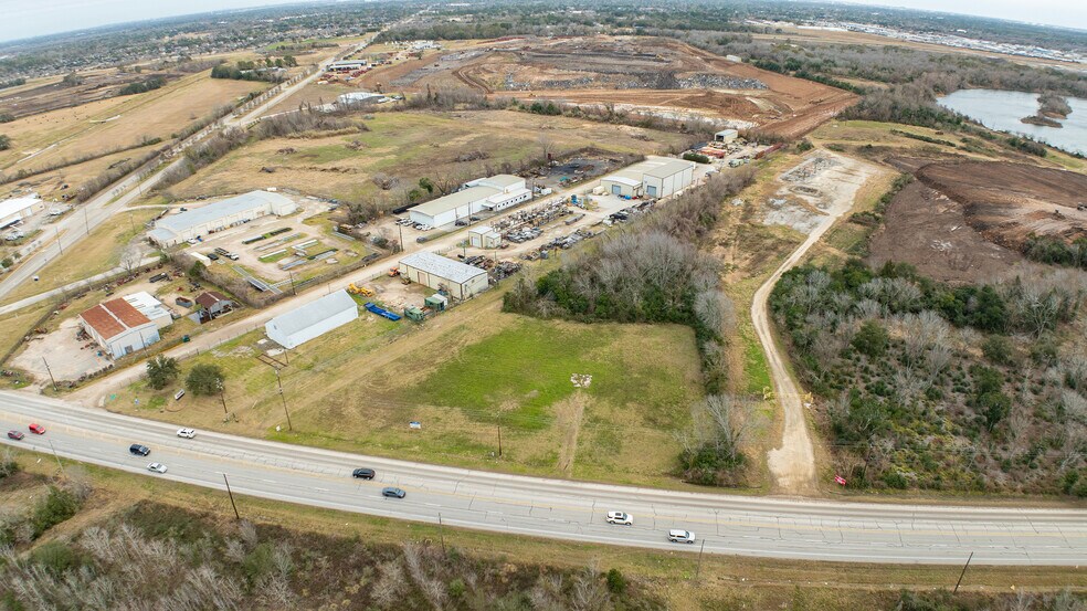 More Photos Of 17827 HIGHWAY 35, Pearland Land For Sale