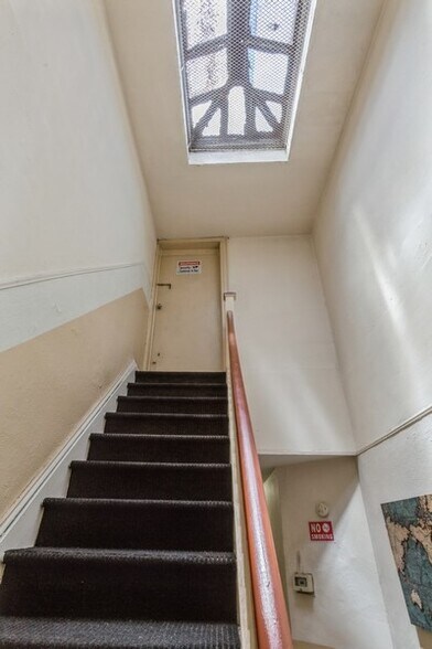 More Photos Of 4132 53rd St, Woodside Apartments For Sale