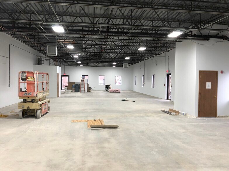 More Photos Of 1550 Hubbard Ave, Batavia Warehouse For Lease