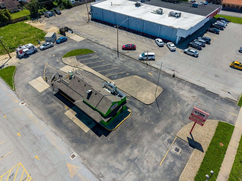 More Photos Of 4825 E Main St, Columbus Fast Food For Sale