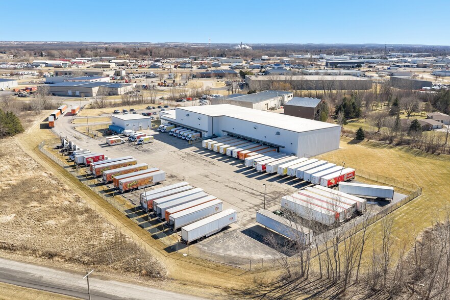 More Photos Of 2350-2400 Northridge Dr, Kaukauna Manufacturing For Sale