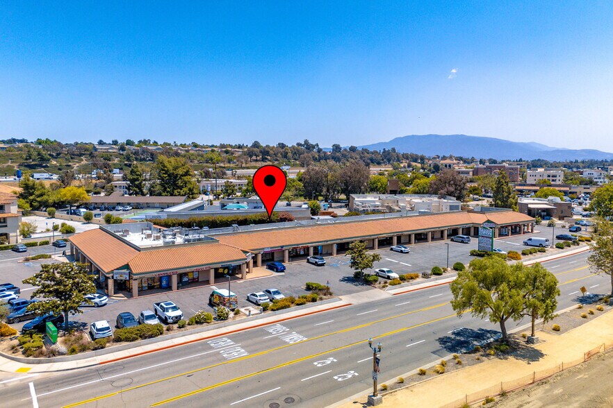 More Photos Of 28250-28326 Front St, Temecula Unknown For Lease