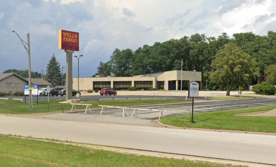 More Photos Of 875 34th Ave, Winona Bank For Sale