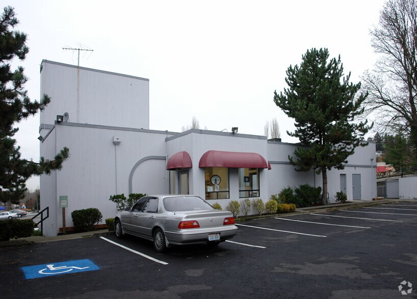 More Photos Of 13120 NE 177th Pl, Woodinville Storefront Retail Office For Lease