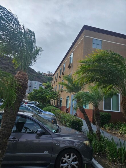 More Photos Of 631 Camino del Rio S, San Diego Hotel For Sale