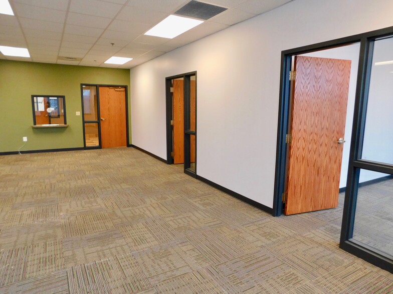 More Photos Of 1101 Opal Ct, Hagerstown Medical For Lease
