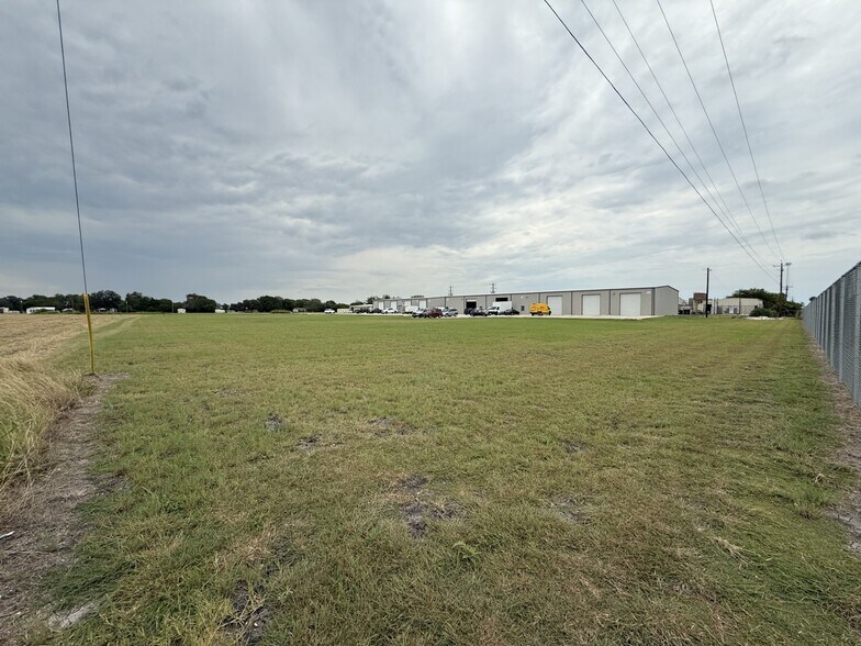 More Photos Of , Seguin Industrial For Sale