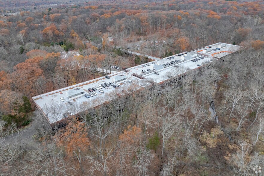 More Photos Of 10 Westport Rd, Wilton Office For Lease