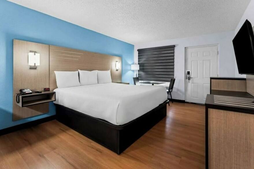 More Photos Of 2016 E 16th Ave, Cordele Apartments For Sale