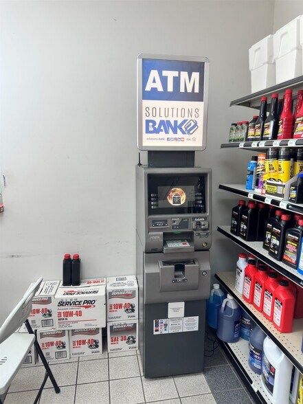 More Photos Of 12180 Center Rd, Durand Service Station For Sale