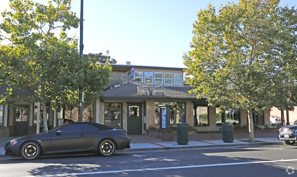 More Photos Of 318-322 N Santa Cruz Ave, Los Gatos Storefront For Lease