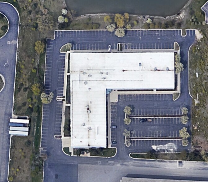 More Photos Of 2280 White Oak Cir, Aurora Light Manufacturing For Lease