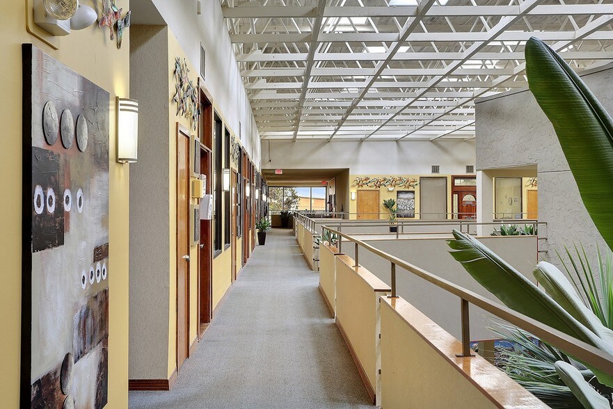 More Photos Of 824 Elmwood Park Blvd, New Orleans Medical For Lease