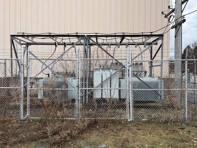 More Photos Of 8665 Station St, Mentor Warehouse For Sale