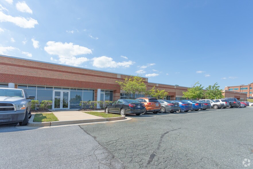 More Photos Of 8094 Sandpiper Cir, Baltimore Office For Lease