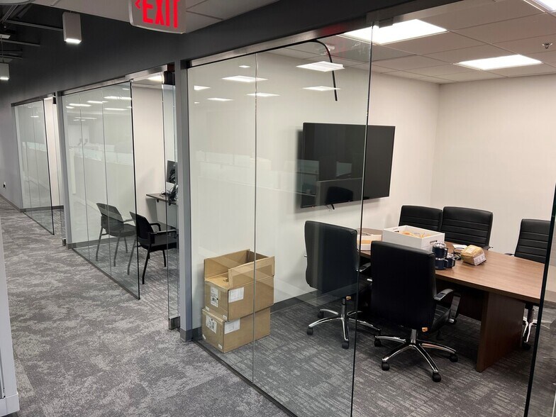 More Photos Of 14750 Sweitzer Ln, Laurel Medical For Lease