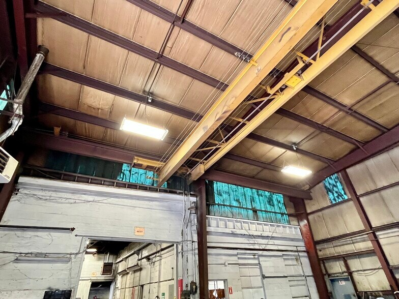 More Photos Of 1702 Wheeling Ave, Glen Dale Manufacturing For Sale
