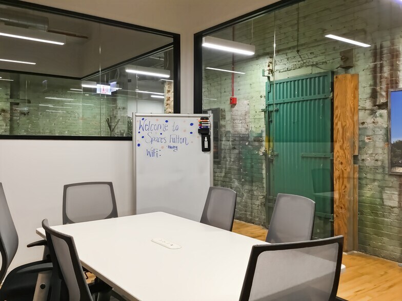 More Photos Of 159-163 N Sangamon St, Chicago Coworking Space