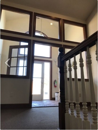 More Photos Of 4345 Meigs Ave, Waterford Office For Lease