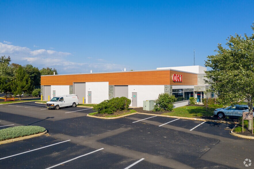 More Photos Of 5000 Dearborn Cir, Mount Laurel Medical For Lease