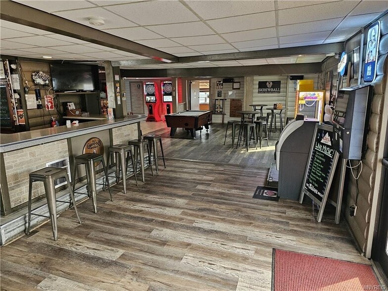 More Photos Of 3719 Abbott Rd, Orchard Park Restaurant For Sale