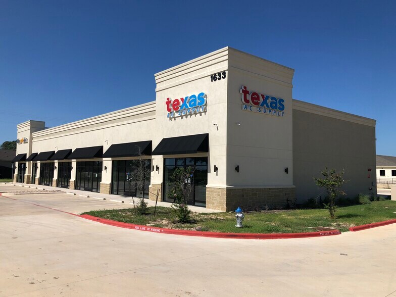 More Photos Of 1633 Highway 183, Leander Freestanding For Lease