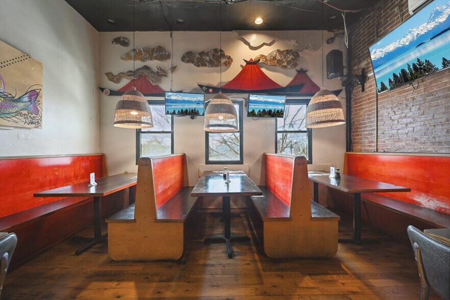 More Photos Of 1224 H St NE, Washington Storefront For Lease