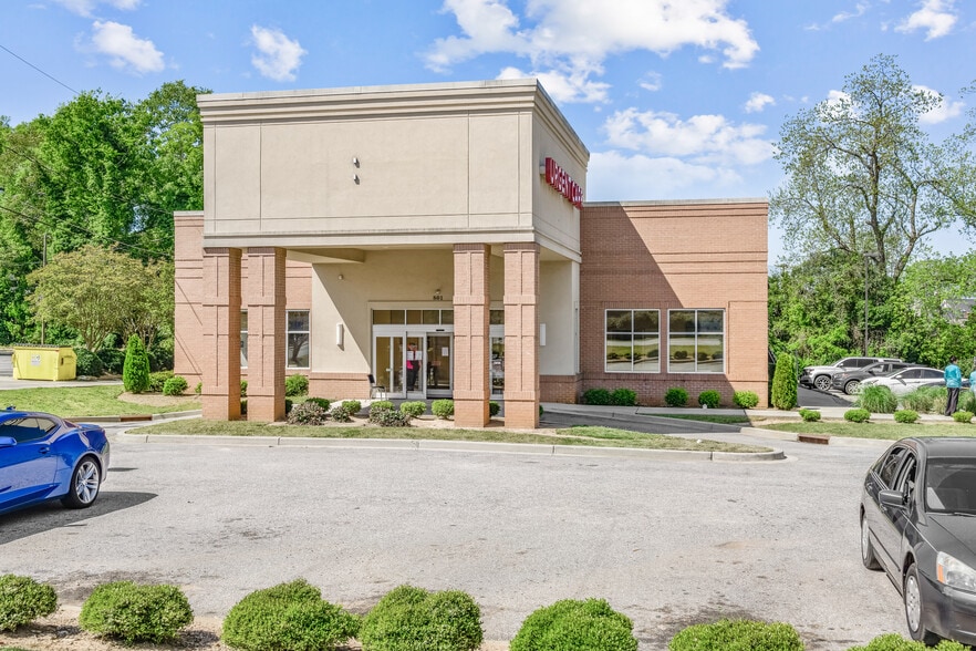 More Photos Of 801 N Fant St, Anderson Freestanding For Sale