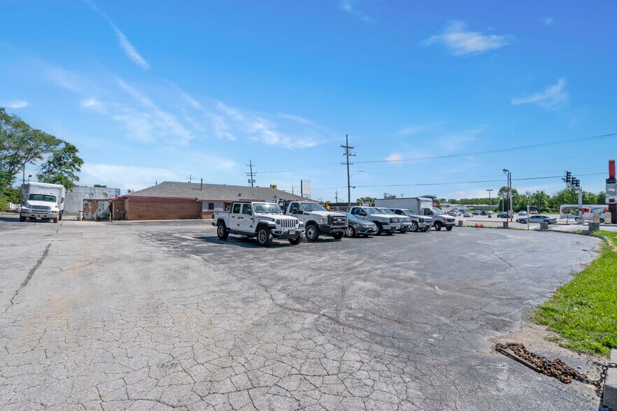 More Photos Of 1815 N Glenstone Ave, Springfield Freestanding For Sale