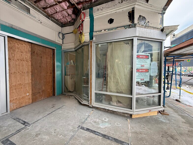 More Photos Of 204 Main St, Worcester Apartments For Lease