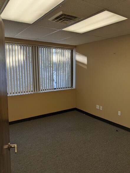 More Photos Of 8441 Belair Rd, Nottingham Medical For Lease