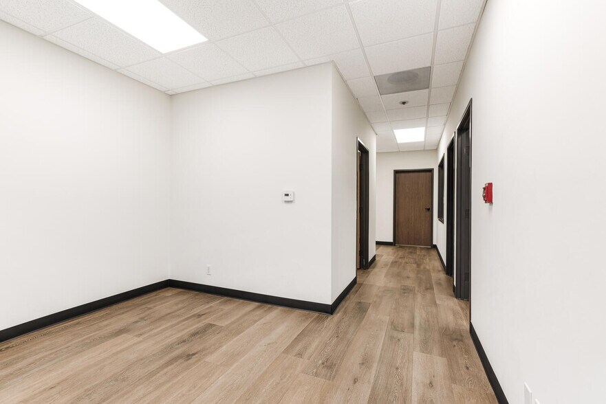 More Photos Of 1609 S Grove Ave, Ontario Warehouse For Lease