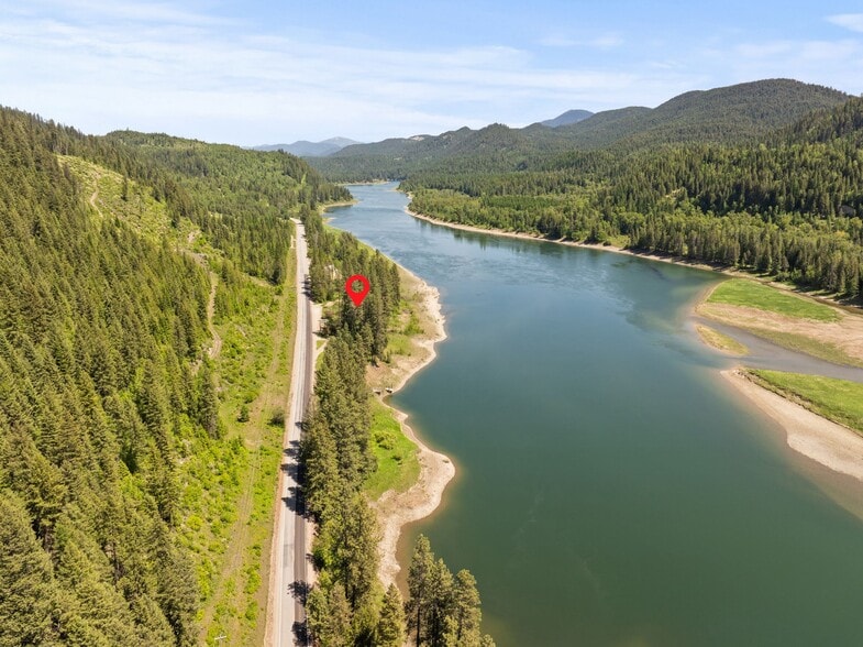 More Photos Of 8612 Washington 31 Hwy, Metaline Hotel For Sale