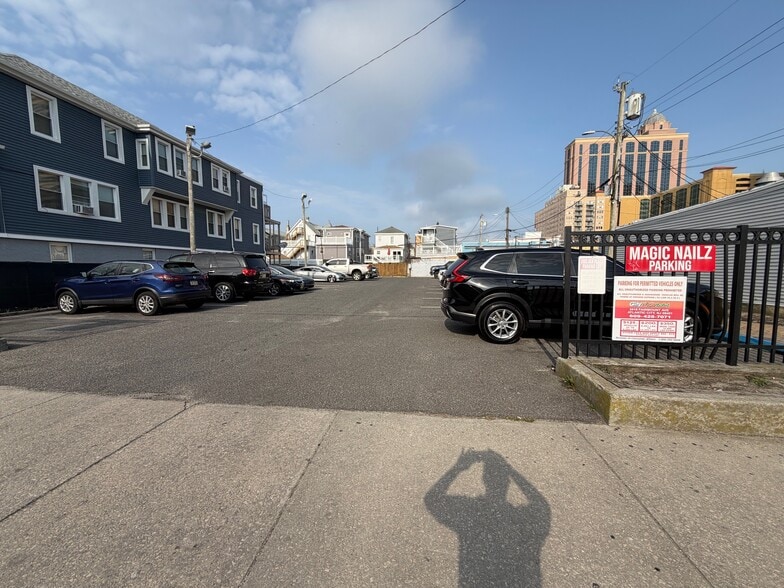 More Photos Of 3021 Atlantic Ave, Atlantic City General Retail For Lease