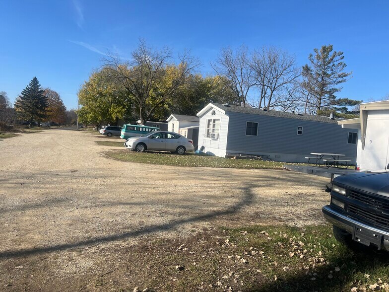 More Photos Of 115 6th Ave NE, Hayfield Land For Sale