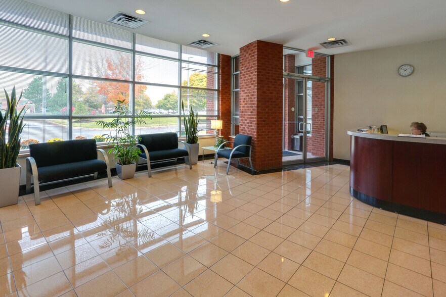 More Photos Of 75 Earhart Dr, Amherst Unknown For Lease