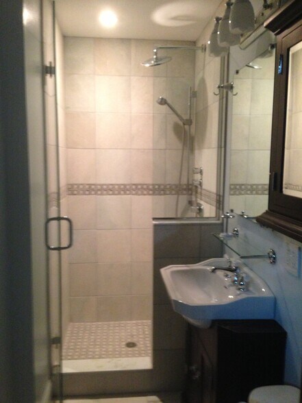 More Photos Of 175 Beach 113th St, Rockaway Park Apartments For Sale