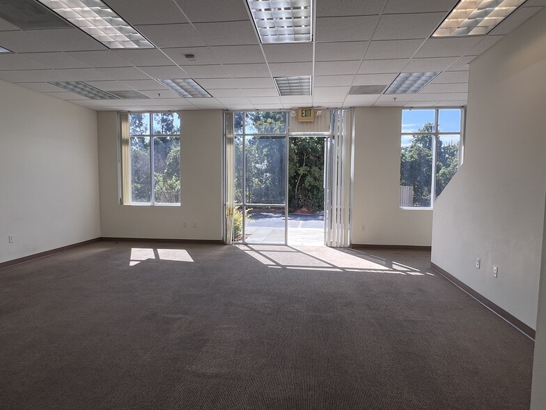 More Photos Of 1116 Cadillac Ct, Milpitas Flex For Sale