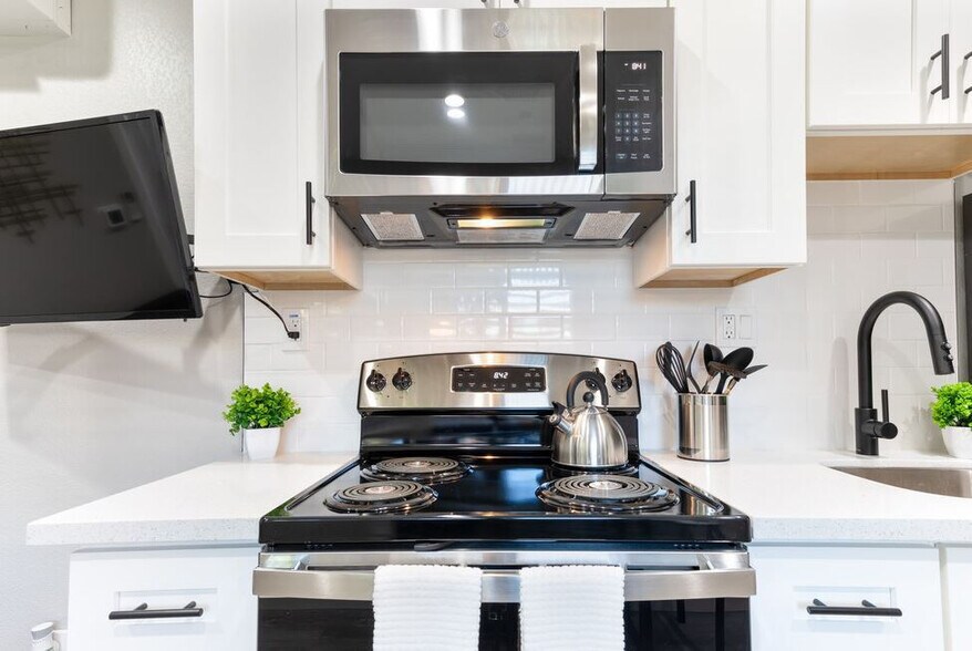 More Photos Of 1270 Coronado Dr, Sunnyvale Apartments For Sale