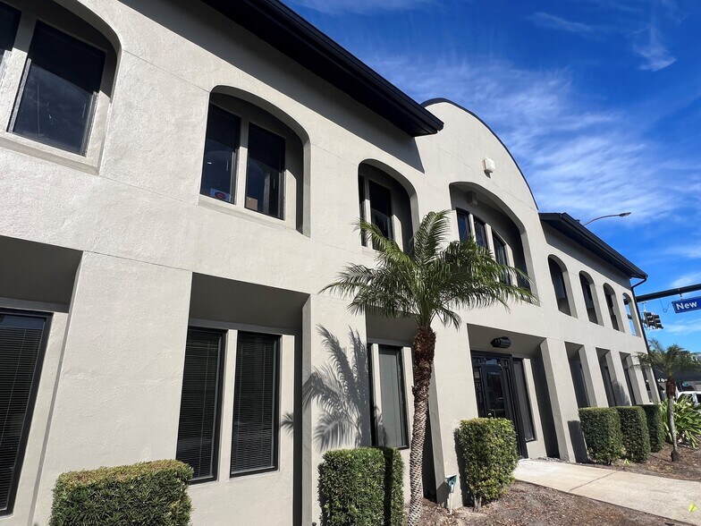 More Photos Of 311 W Fairbanks Ave, Winter Park Office For Lease