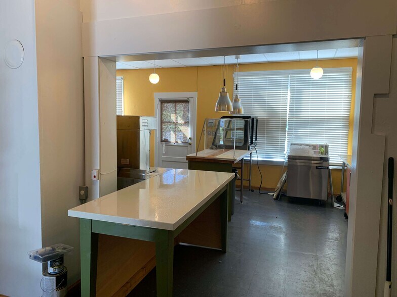 More Photos Of 7892 Stonewall Jackson Hwy, Front Royal Restaurant For Sale