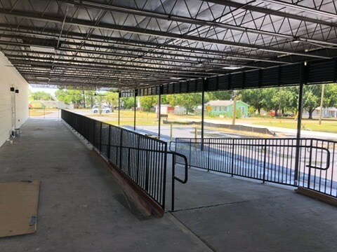 More Photos Of 7490 N 36th St, Pinellas Park Loft Creative Space For Lease