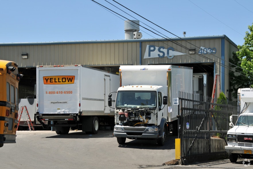 More Photos Of 4030 NE Buffalo St, Portland Warehouse For Sale