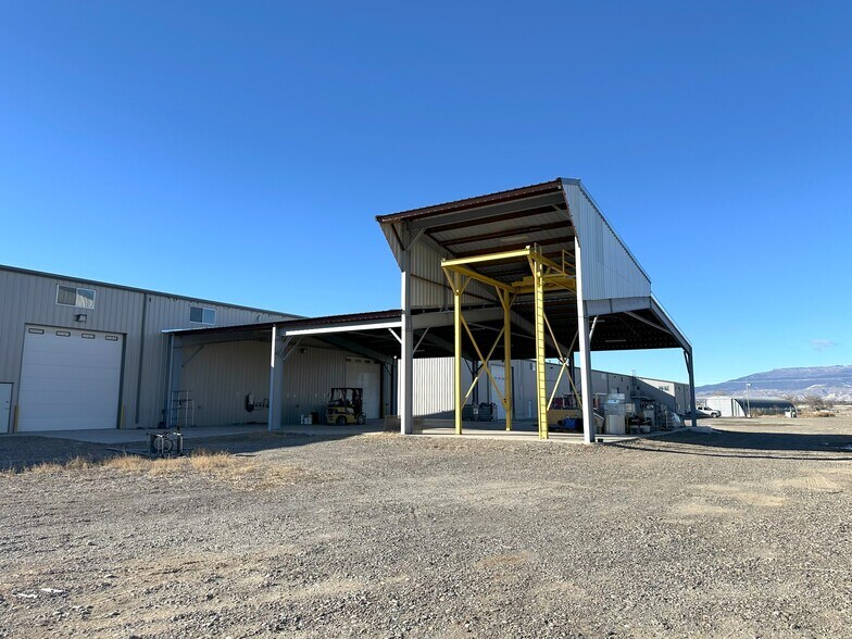 More Photos Of 18668 B50 Rd, Delta Distribution For Lease