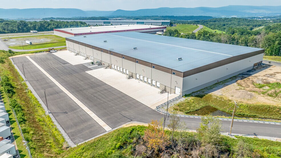 More Photos Of 555 Research Drive, Pittston Township Warehouse For Lease