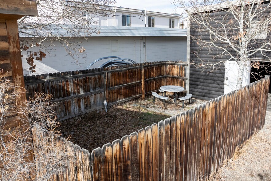 More Photos Of 312 4th Street St, Kremmling Light Manufacturing For Sale