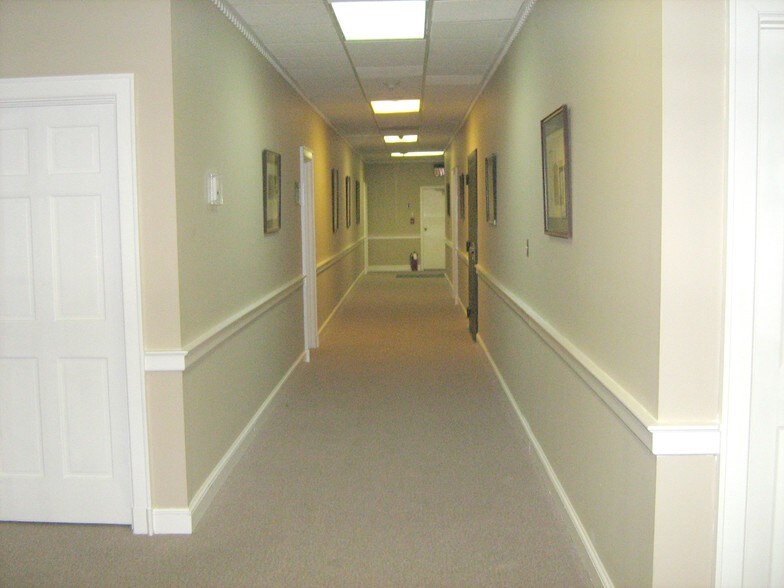 More Photos Of 12891 Jefferson Ave, Newport News Bank For Lease