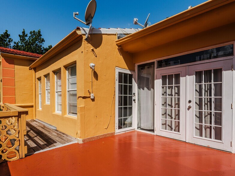 More Photos Of , Miami Beach Multifamily For Sale