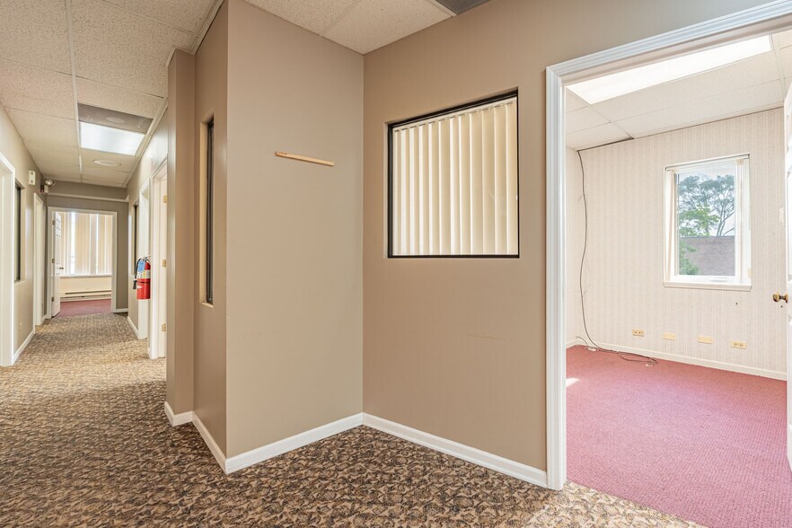More Photos Of 1219 Ogden Ave, Downers Grove Office For Sale